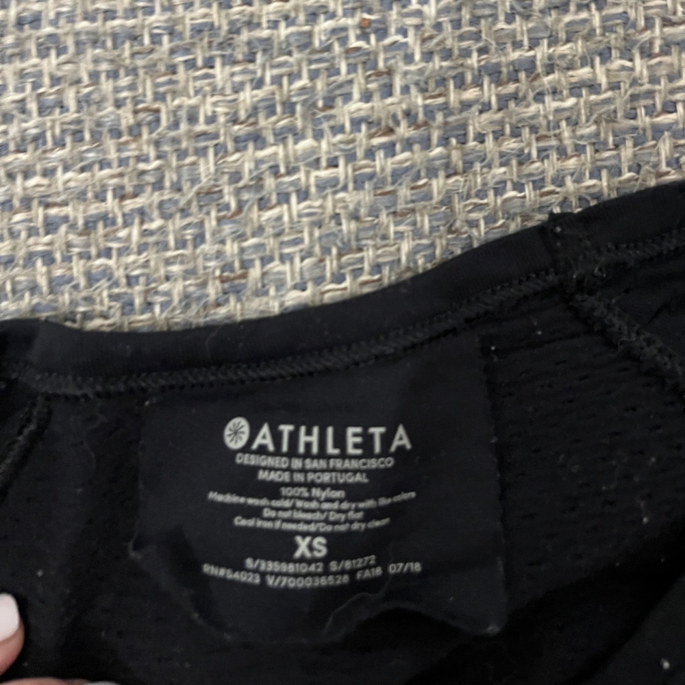 Athleta Shirt - Picture 2 of 2